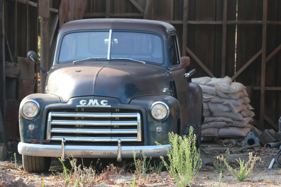  GMC Long Bed Derelict by ICON (FC152) 2018 года  (фото 25 из 30)
